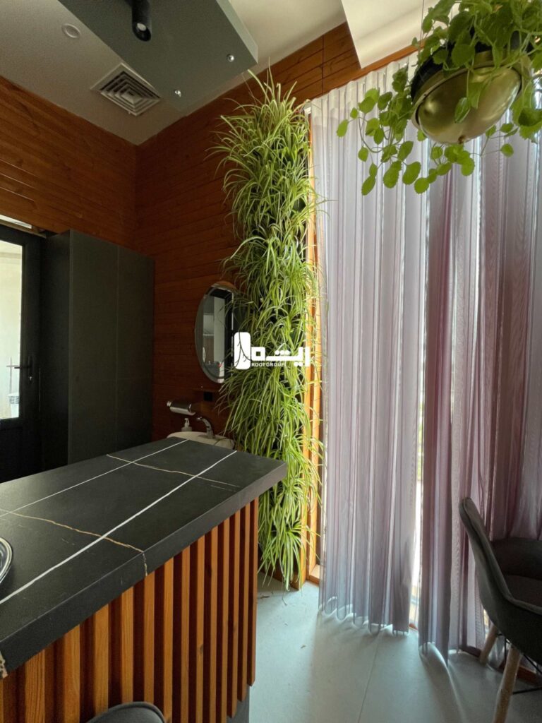 دیوار سبز گروه ریشه در شیراز و ایران